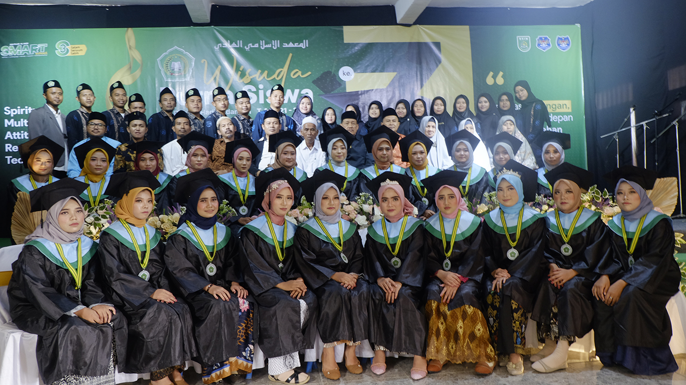 Wisuda Angkatan Ke-3